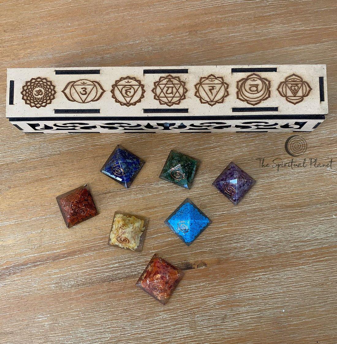 Orgone 7 Chakra Pyramid Set, chakra, chakras orgonite pyramid