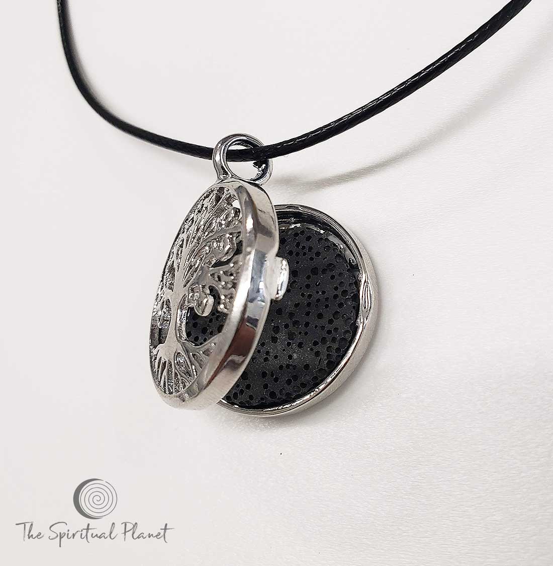 Lava Rock Necklace | Lava Stone Necklaces | Queebo