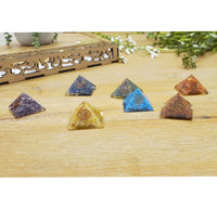 Orgone 7 Chakra Pyramid Set, chakra, chakras orgonite pyramid